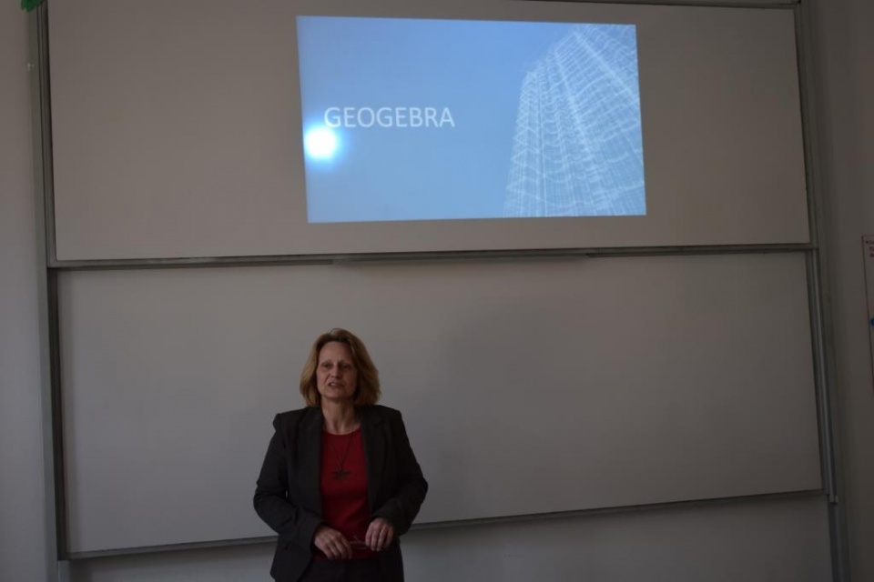 GeoGebra program alkalmazása a Széchenyiben 